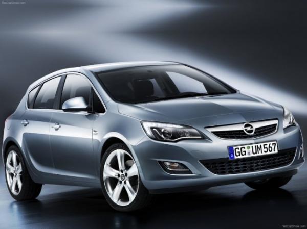 Opel Astra J