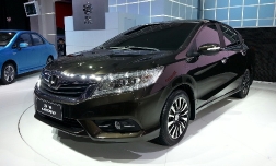 Обзор нового поколения Honda Accord