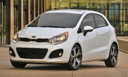 Kia Rio: преимущества и особенности современных хэтчбеков