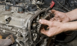 Почему за ремонтом блока управления двигателя стоит обращаться к профи