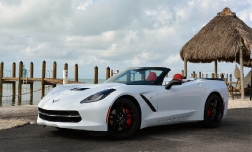 Спорткар Chevrolet Corvette Stingray — отзывы и впечатления.