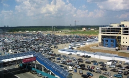 Автомобильный рынок в Малиновке