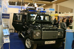 LAND ROVER