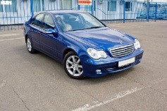 Mercedes-Benz C 200, 2005 г. в городе Каневский район