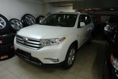 Toyota Highlander, 2011 г. в городе КРАСНОДАР