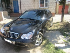 Mercedes-Benz C 200, 2002 г. в городе КРАСНОДАР