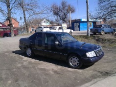 Mercedes-Benz E 200, 1993 г. в городе КРАСНОДАР