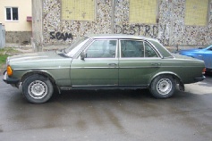 Mercedes-Benz E 230, 1983 г. в городе КРАСНОДАР