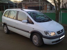 Opel Zafira, 2003 г. в городе Усть-Лабинский район