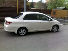 Honda Fit Aria, 2004 г. в городе КРАСНОДАР