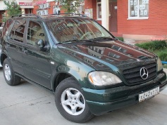 Mercedes-Benz ML 320, 2000 г. в городе КРАСНОДАР