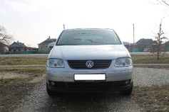 Volkswagen Touran, 2006 г. в городе Красноармейский район