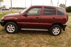 Chevrolet Niva, 2004 г. в городе Калининский район