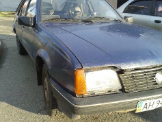 Opel Ascona, 1987 г. в городе КРАСНОДАР