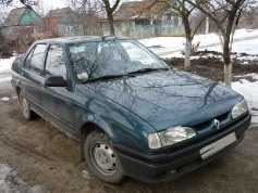 Renault 19, 1998 г. в городе Славянский район