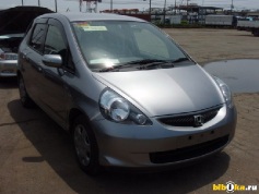 Honda FIT, 2004 г. в городе КРАСНОДАР