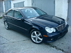 Mercedes-Benz C 230, 2004 г. в городе НОВОРОССИЙСК