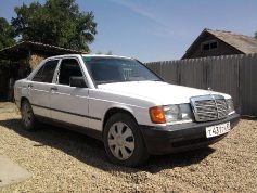 Mercedes-Benz 190, 1986 г. в городе Тбилисский район