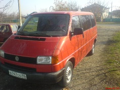 Volkswagen Multivan, 1993 г. в городе Курганинский район