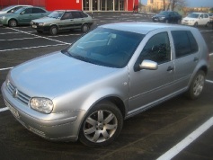 Volkswagen Golf, 2002 г. в городе КРАСНОДАР