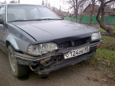 Mazda 323, 1988 г. в городе КРОПОТКИН