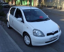 Toyota Vitz, 2001 г. в городе РОСТОВ