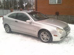 Mercedes-Benz C 230, 2003 г. в городе ДРУГИЕ РЕГИОНЫ