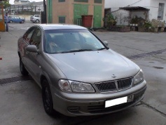 Nissan Bluebird, 2001 г. в городе СОЧИ