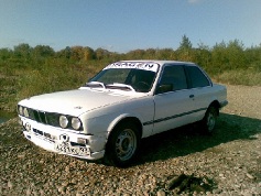 BMW 318, 1985 г. в городе Курганинский район