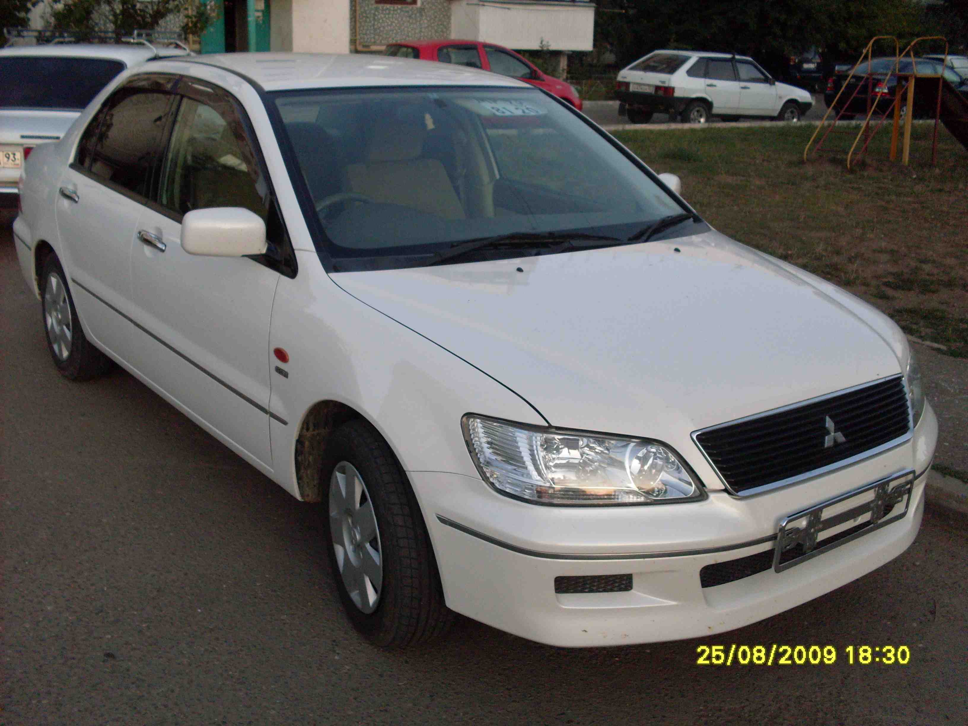 Продается MITSUBISHI LANCER CEDIA 2001 г.