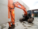 Hitachi Zaxis 210 LC-3- гусеничный экскаватор