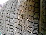 Продам зимние шины 195/65 R15 MAXXIS, 4 штуки