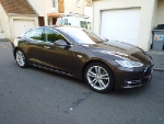 Продам автомобиль tesla S85. 2015г.