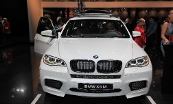 Объявлены цены на обновленные BMW X5 M и X6 M
