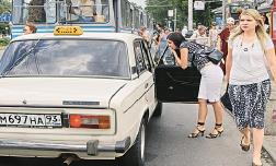 Краснодарского таксиста наказали за хамство