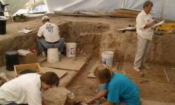 В Тамани археологи нашли склеп времен Тмутаракани