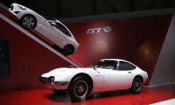 Toyota 2000GT - уважительное подражание