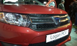 Renault Logan MCV – семеро по лавкам