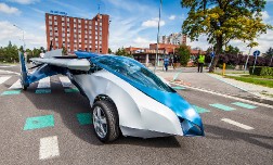 Первый в мире летающий автомобиль Aeromobil 2,5