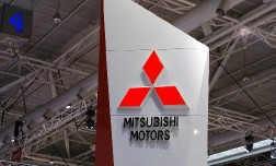 Mitsubishi подписала новый договор о сотрудничестве Renault-Nissan