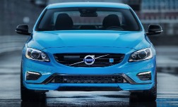 Гибридный Volvo S60 для Китая.