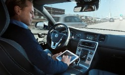 Автомобили-беспилотники Volvo начали ездить по Швеции