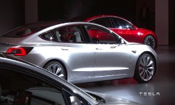 Первый народный электрокар Tesla Model 3 запустят в производство 7 июля