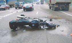 На трассе Краснодар - Кропорткин разбился мотоциклист