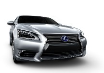 Новый гибридный Lexus- сила «двух сердец»