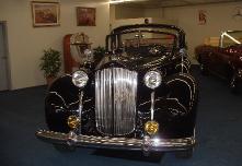 Любители раритеных авто восстановили Packard 1608