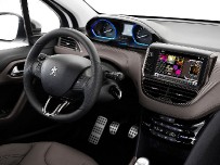 Peugeot показала свой маленький кроссовер Peugeot 2008.