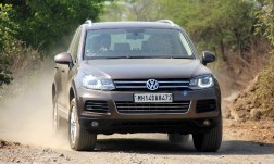 Volkswagen Touareg – новая улыбка боксера