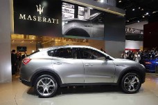 Кроссовер Maserati Kubang пойдет в серийное производство в 2014 году.