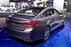 Hyundai везет в Россию новый Genesis